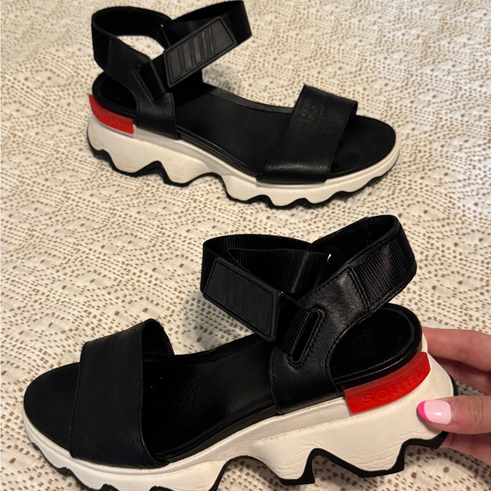 Sorel Kinetic Slingbacks - Black and Red Sandals